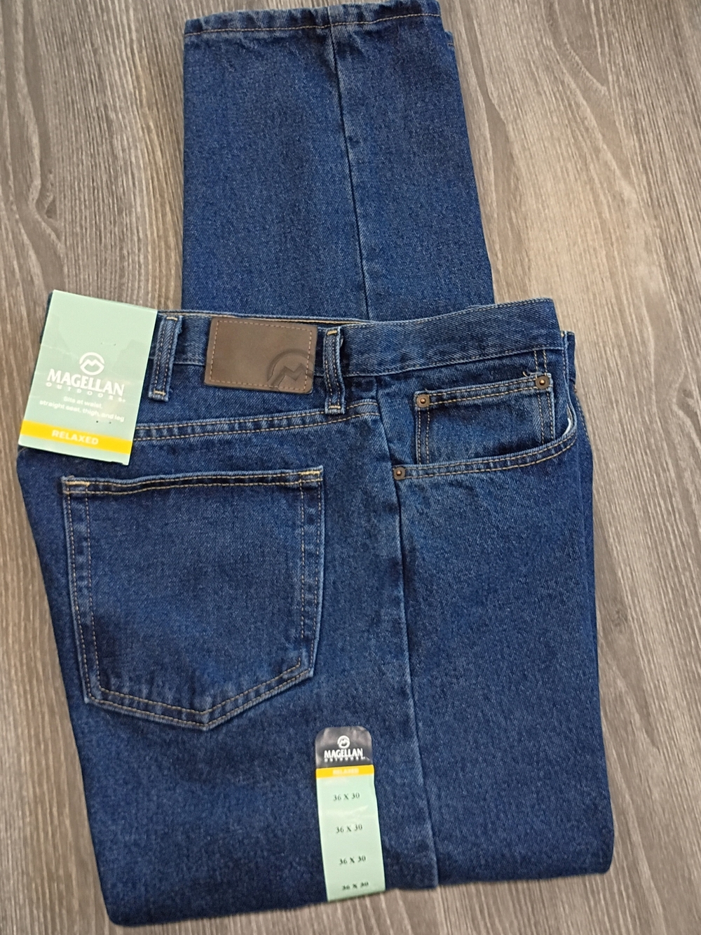 Magellan Outdoors 38x30 Men’s Relaxed Fit Dark Wash Blue Jean straight Leg